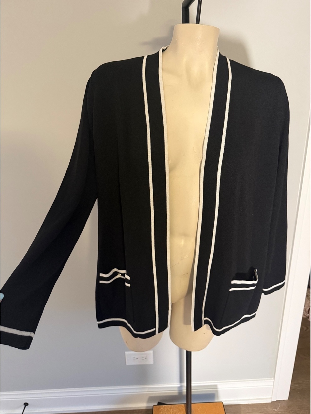 Anne Klein Black and White Trim Women's Cardigan Sweater